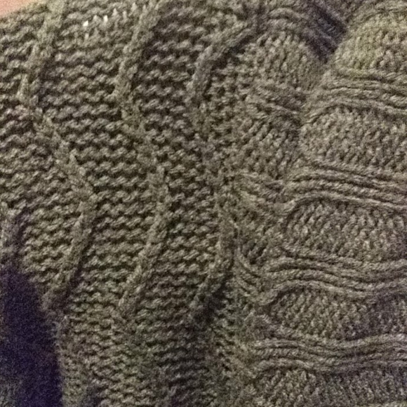 Seduction Cardigan - Picture 3 of 4